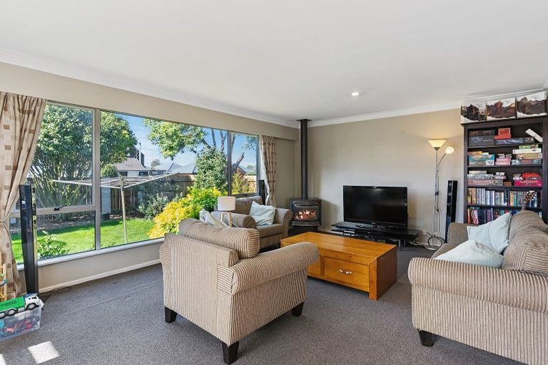Photo of property in 20 Seymour Street, Hornby, Christchurch, 8042