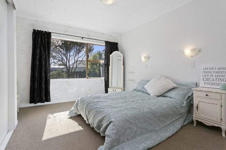 Photo of property in 80 Princes Street, Cambridge, 3434