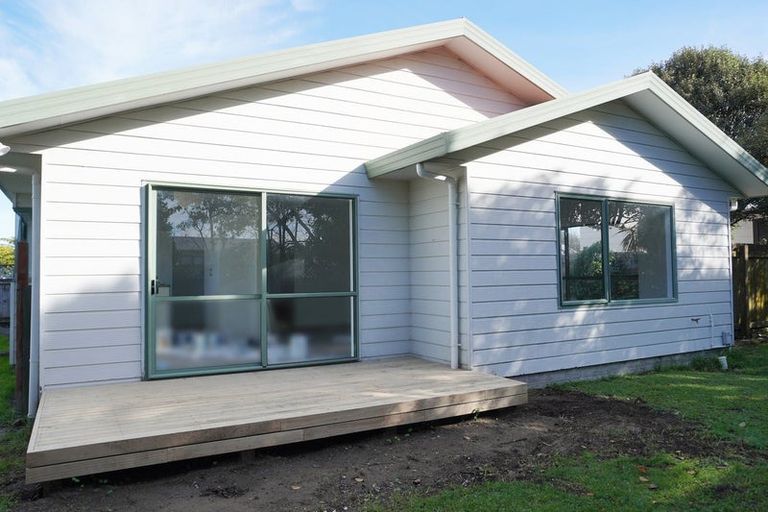 Photo of property in 35 Makarini Street, Paraparaumu, 5032