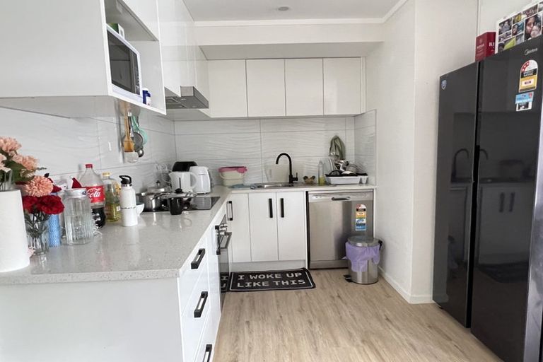 Photo of property in 56 Walworth Avenue, Pakuranga Heights, Auckland, 2010