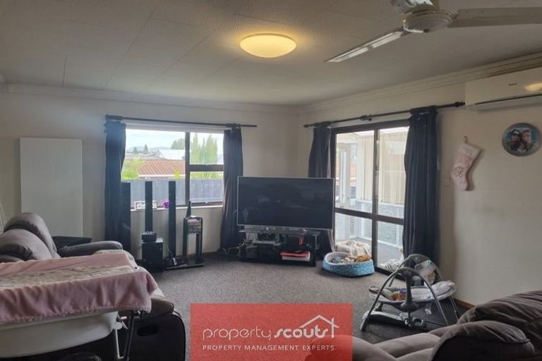 Photo of property in 19 Tukapa Street, Westown, New Plymouth, 4310