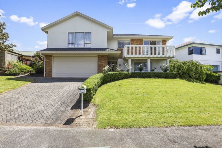 Photo of property in 8 Glenburn Place, Nawton, Hamilton, 3200