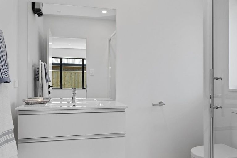 Photo of property in 12 Grimwood Street, Woodend, 7610