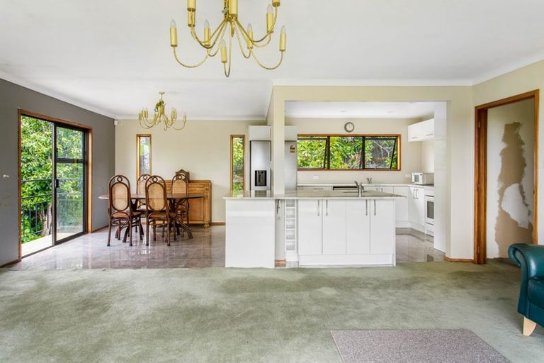 Photo of property in 229a Golf Road, Titirangi, Auckland, 0604