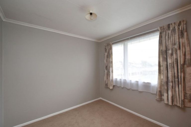 Photo of property in 76 Mcquarrie Street, Kingswell, Invercargill, 9812