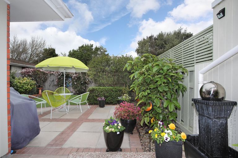 Photo of property in 10 Rainforth Street, Roslyn, Palmerston North, 4414