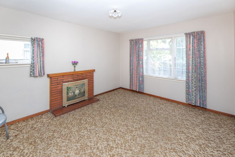 Photo of property in 395 Linwood Avenue, Bromley, Christchurch, 8062