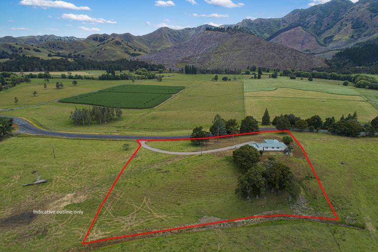 Photo of property in 3659 Mangakahia Road, Pakotai, Whangarei, 0172