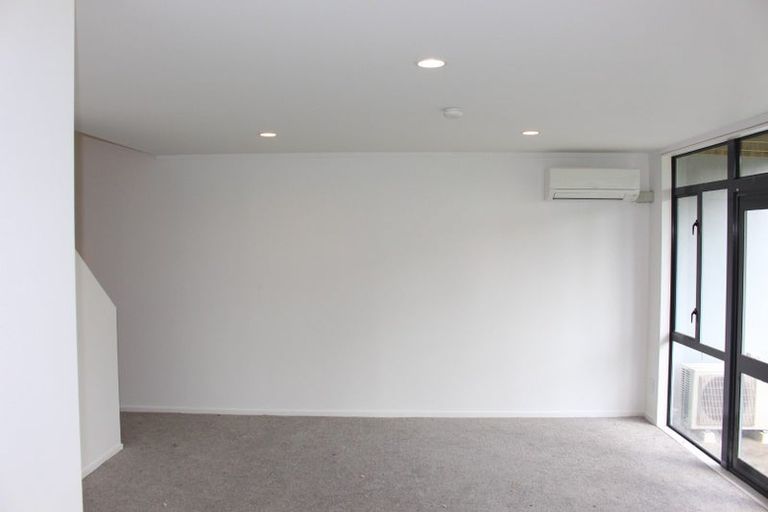 Photo of property in 15/3 Erewhon Place, Birkdale, Auckland, 0626