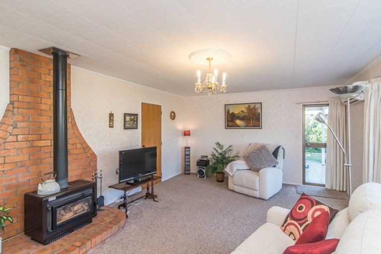 Photo of property in 40a Kapanui Road, Waikanae, 5036