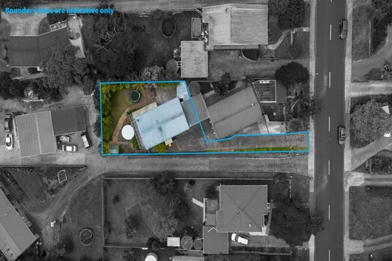 Photo of property in 21b Brian Crescent, Stanmore Bay, Whangaparaoa, 0932