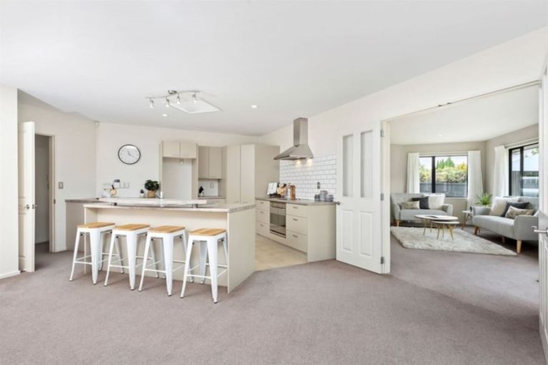 Photo of property in 18 Pewter Place, Northwood, Christchurch, 8051