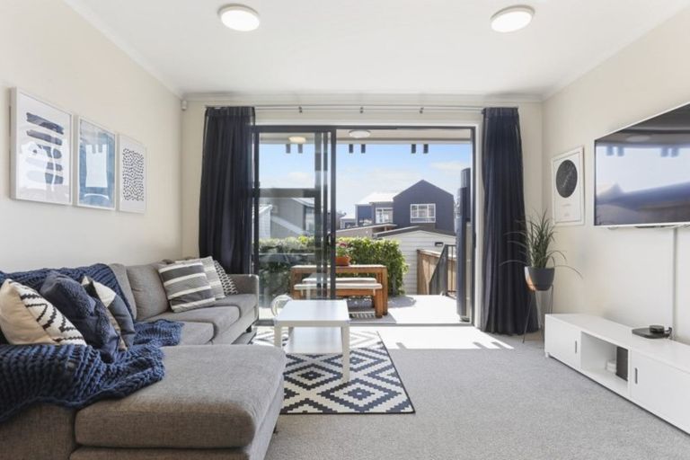 Photo of property in 190 Hobsonville Point Road, Hobsonville, Auckland, 0616