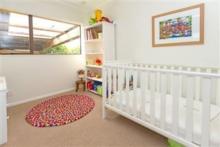 Photo of property in 47a Matai Road, Stanmore Bay, Whangaparaoa, 0932