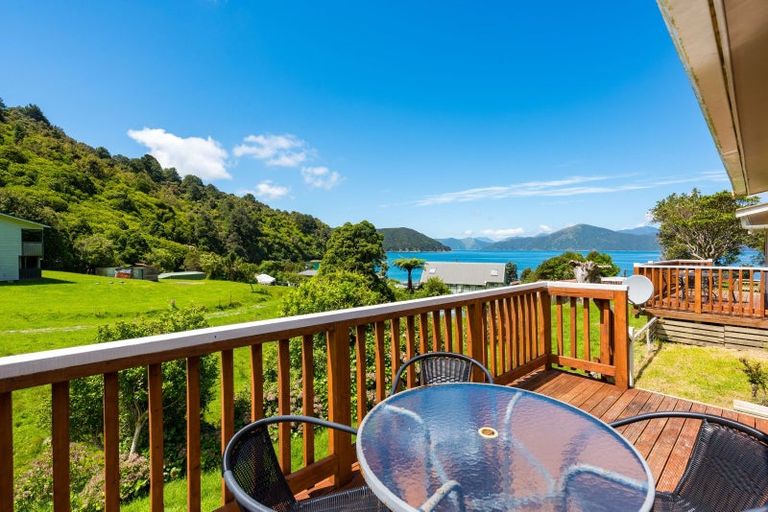 Photo of property in 2243 Te Towaka-port Ligar Road, Bulwer, French Pass, 7193