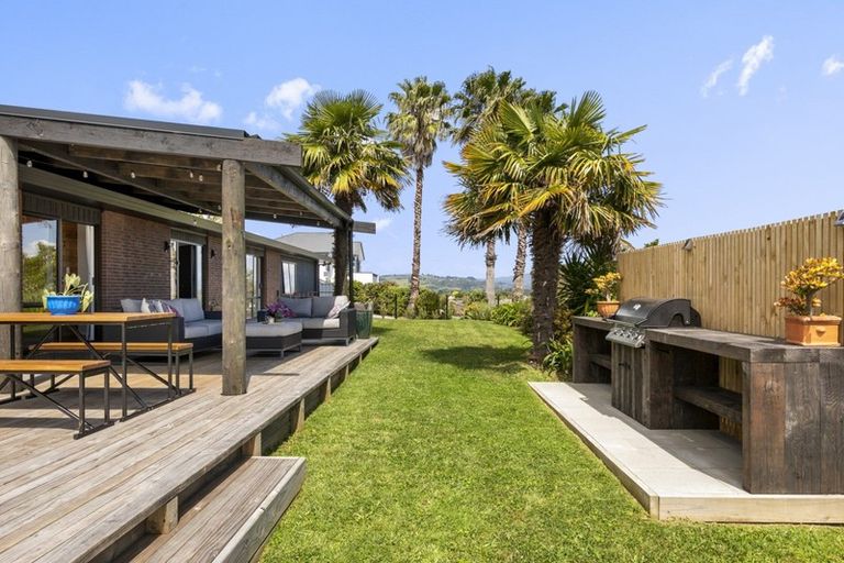 Photo of property in 33 Hallmark Rise, Bethlehem, Tauranga, 3110