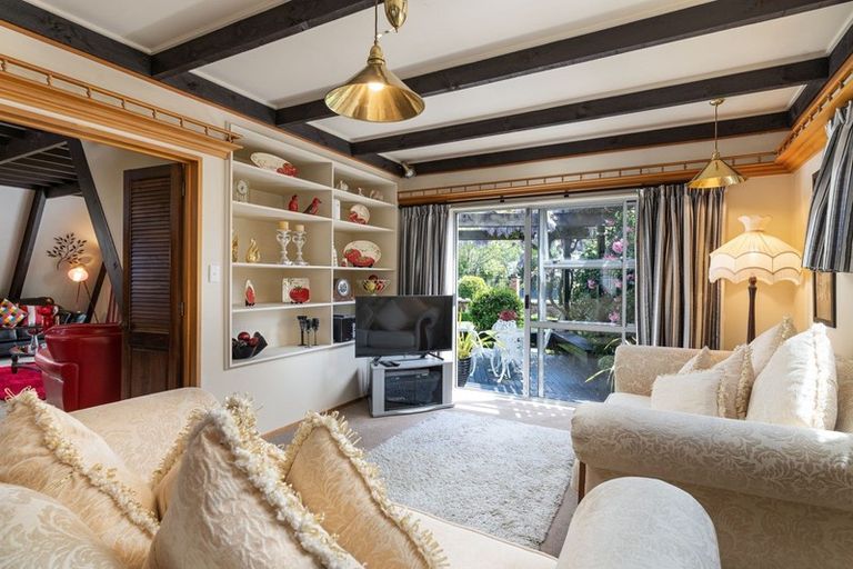 Photo of property in 53 West Street, Greytown, 5712