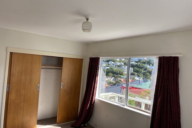 Photo of property in 2 Overtoun Terrace, Hataitai, Wellington, 6021