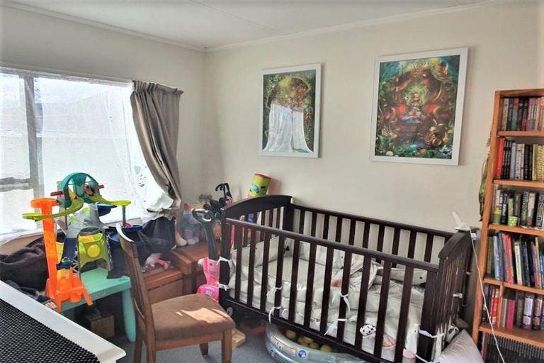 Photo of property in 1 Mchardie Street, Trentham, Upper Hutt, 5018