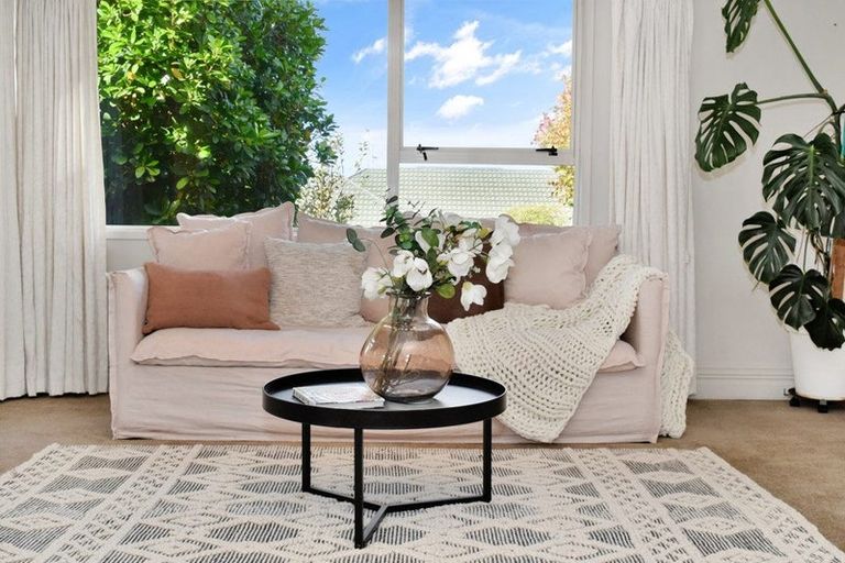 Photo of property in 23 Whitaker Street, Otumoetai, Tauranga, 3110