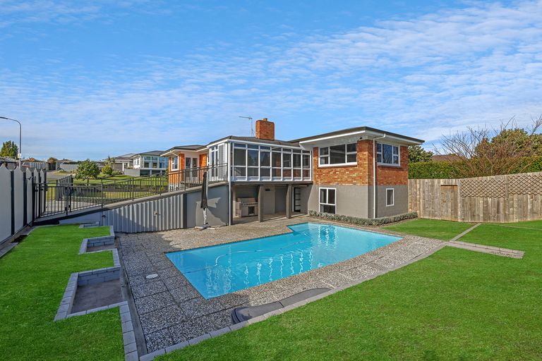 Photo of property in 2 Mckenna Place, Te Awamutu, 3800