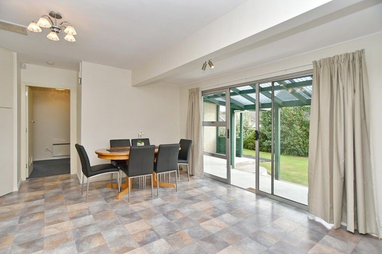 Photo of property in 115 Oakhampton Street, Hornby, Christchurch, 8042