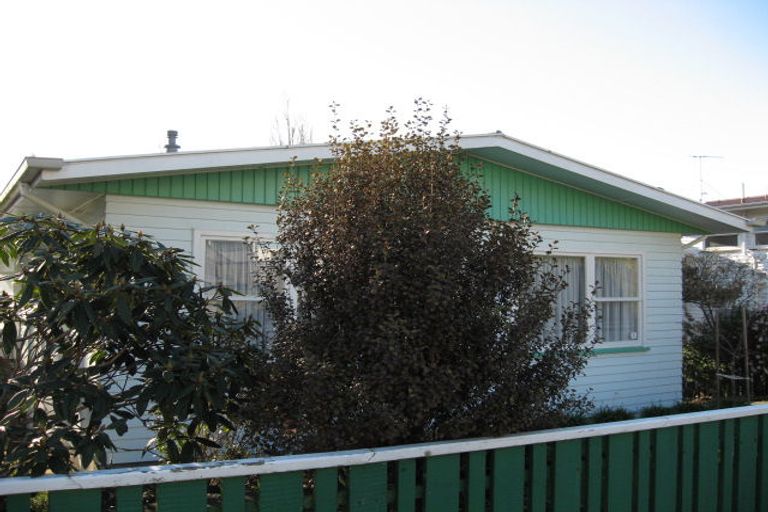 Photo of property in 16 Holland Street, Wainuiomata, Lower Hutt, 5014