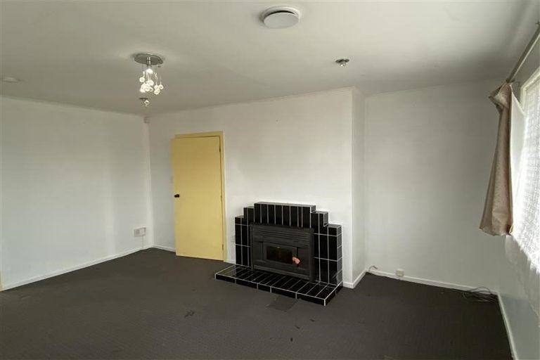 Photo of property in 1/32 Great South Road, Papakura, 2110