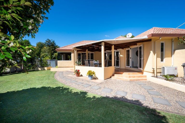 Photo of property in 47 Greenwood Road, Havelock North, 4130