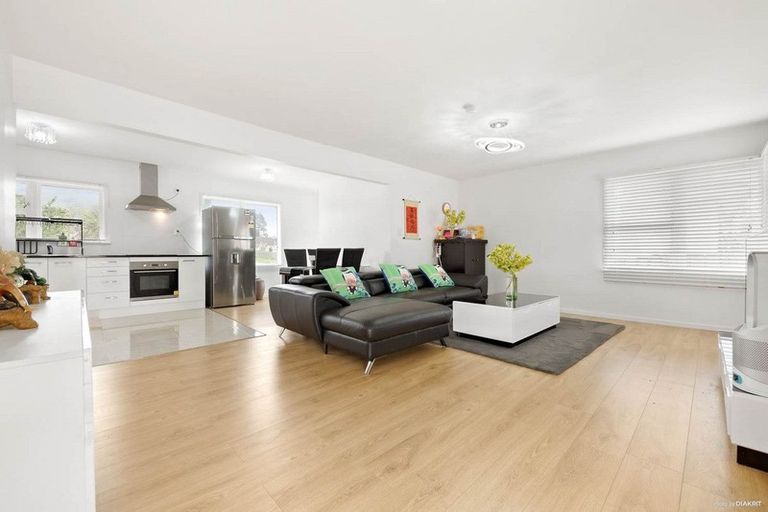 Photo of property in 21 Hannah Road, Otara, Auckland, 2023