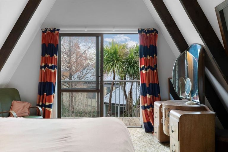 Photo of property in 11 Kowhai Drive, Wanaka, 9305