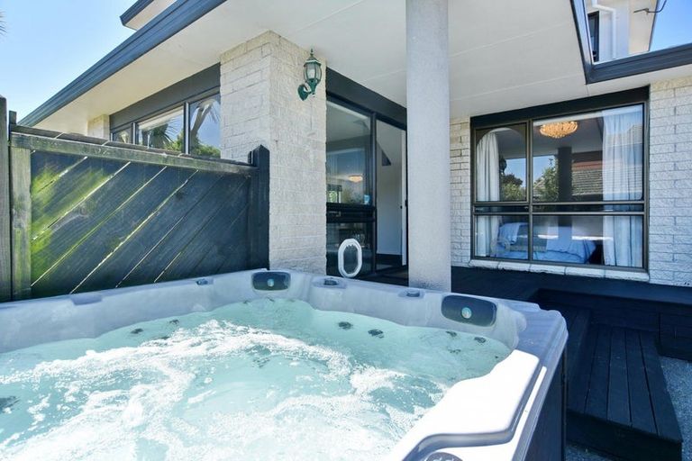 Photo of property in 3 Purakanui Place, Northwood, Christchurch, 8051