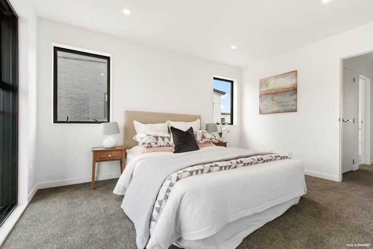 Photo of property in 12 Matakohe Road, Westgate, Auckland, 0814