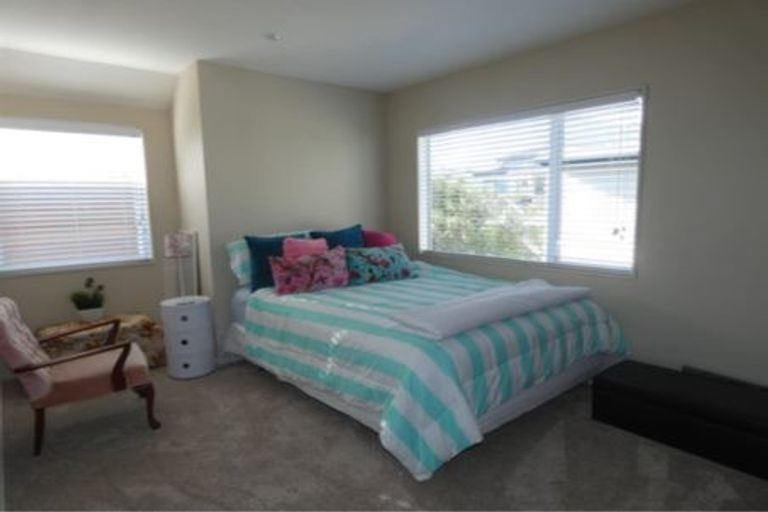 Photo of property in 42u4 Hoover Street, Brooklyn, Wellington, 6021