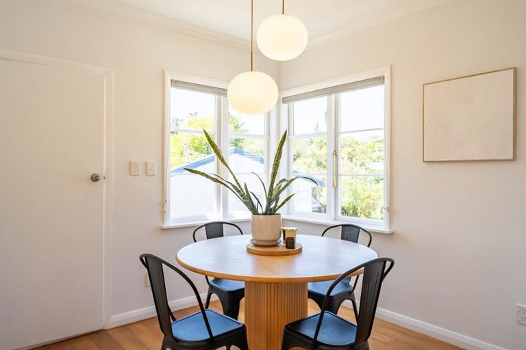 Photo of property in 12 Glenside Road, Glenside, Wellington, 6037