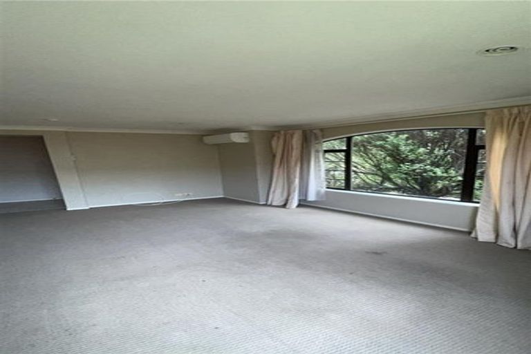 Photo of property in 5 Fergy Crescent, Wattle Downs, Auckland, 2103