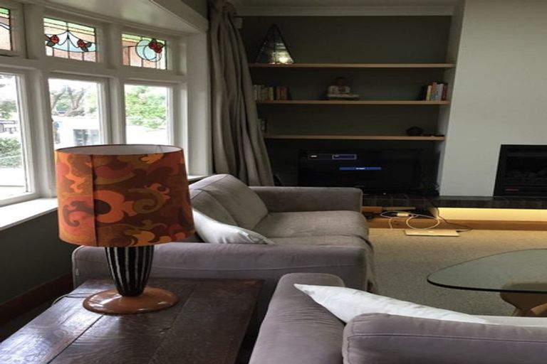 Photo of property in 8 Dundas Street, Seatoun, Wellington, 6022