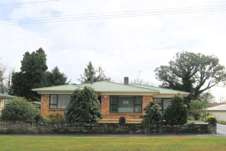 Photo of property in 64 Pine Avenue, Melville, Hamilton, 3206