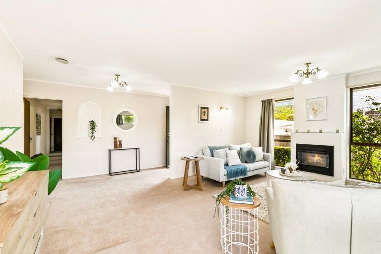 Photo of property in 8a Beauchamp Street, Karori, Wellington, 6012