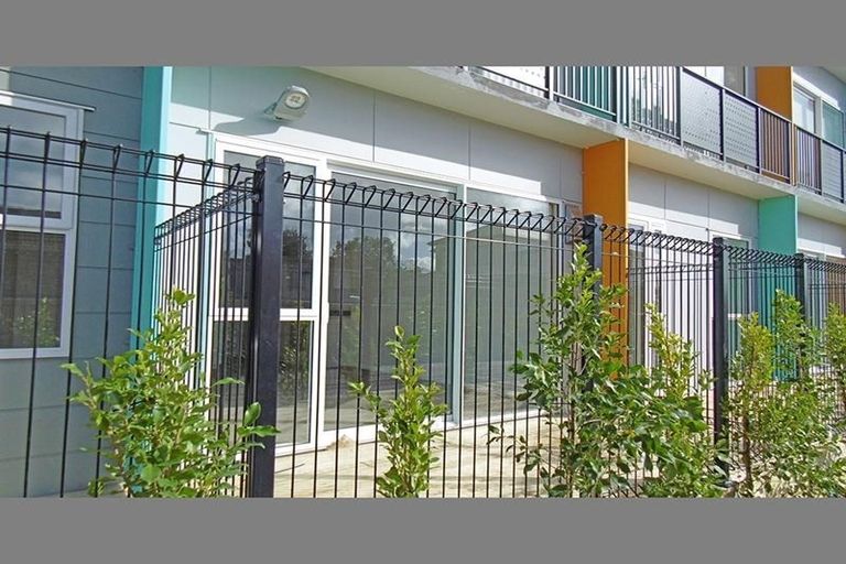 Photo of property in 19 Charles Street, Papatoetoe, Auckland, 2025