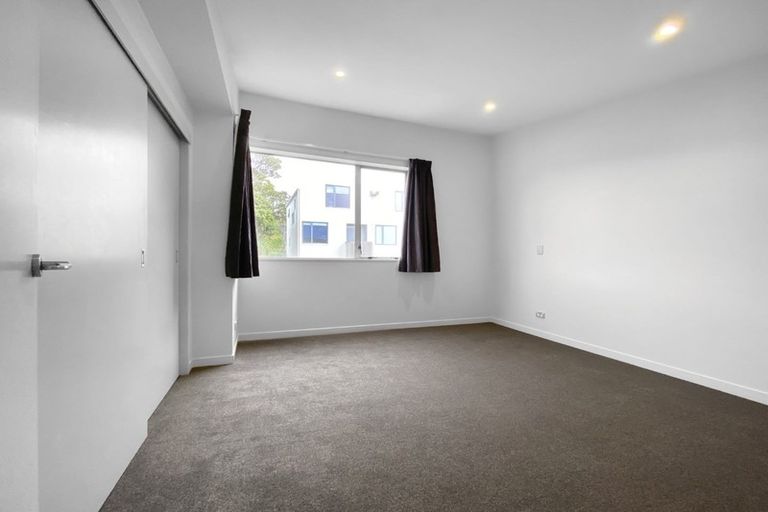 Photo of property in Altar Apartments, 49/120u Rintoul Street, Newtown, Wellington, 6021