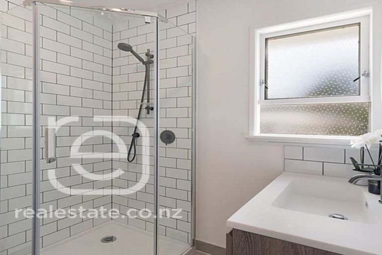 Photo of property in 60 Hilling Street, Titirangi, Auckland, 0604