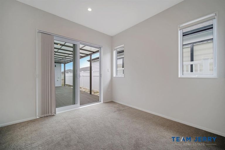 Photo of property in 40 Holcroft Street, Papakura, 2110