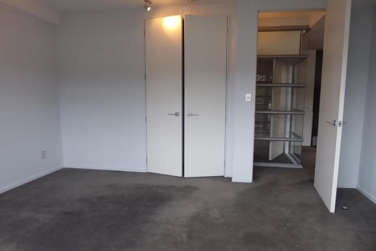 Photo of property in Vespa Apartments, 202/20 Hanson Street, Mount Cook, Wellington, 6021