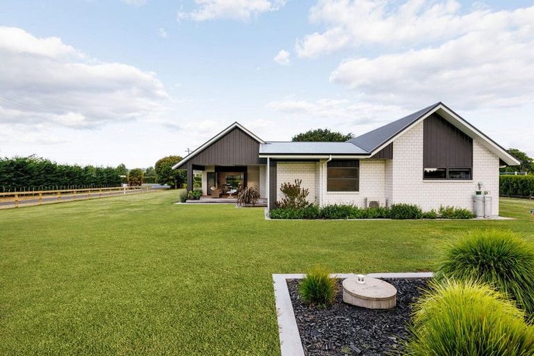 Photo of property in 99 Peake Road, Cambridge, 3493