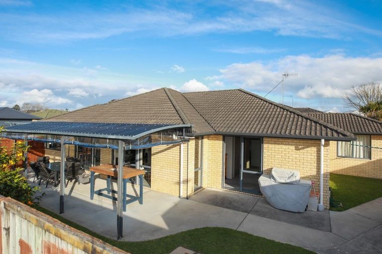 Photo of property in 5 Nobleman Place, Hamilton East, Hamilton, 3216