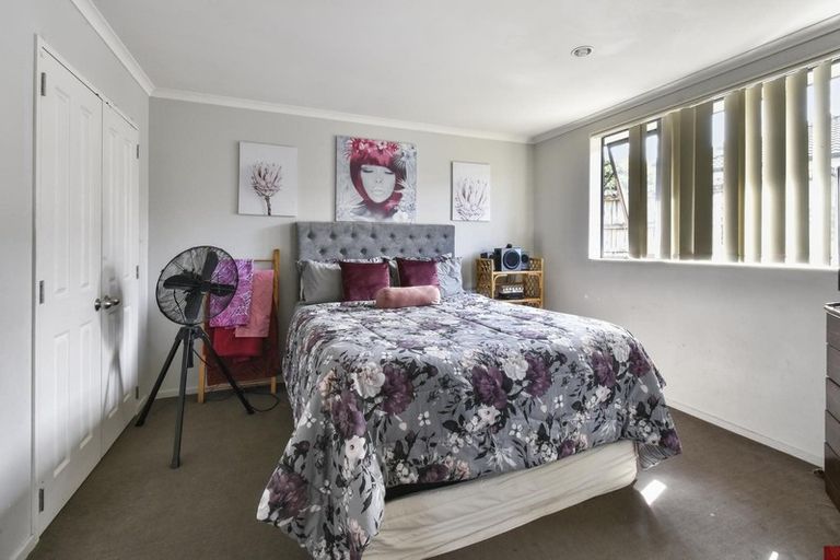 Photo of property in 9 Nykki Place, Papakura, 2110