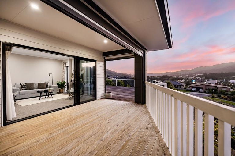 Photo of property in 117 John Burke Drive, Aotea, Porirua, 5024