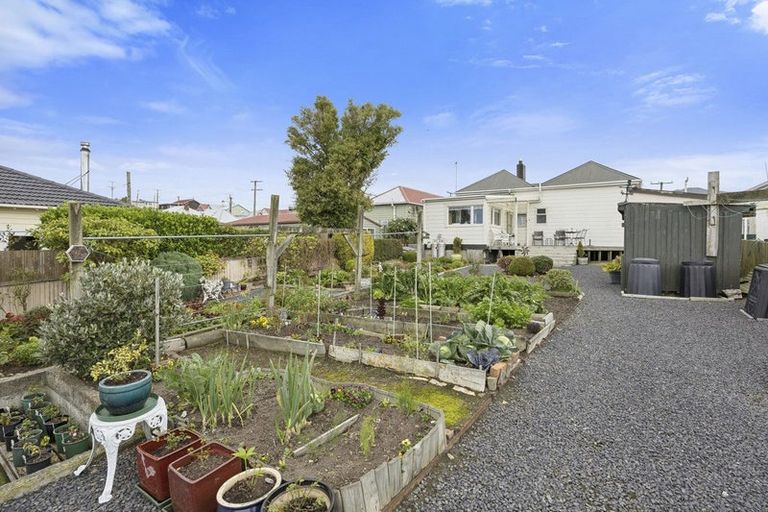Photo of property in 27 Harrington Street, Port Chalmers, 9023
