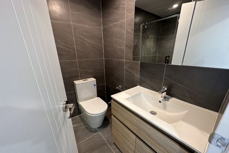 Photo of property in 2/10 Orchard Street, Wadestown, Wellington, 6012